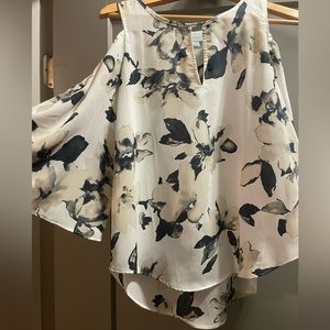 Cute black and white blouse